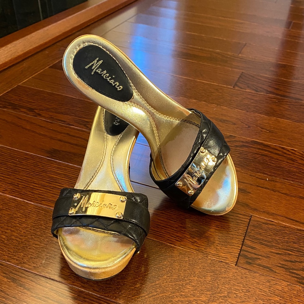 MARCIANO WOODEN STILETTO SANDALS